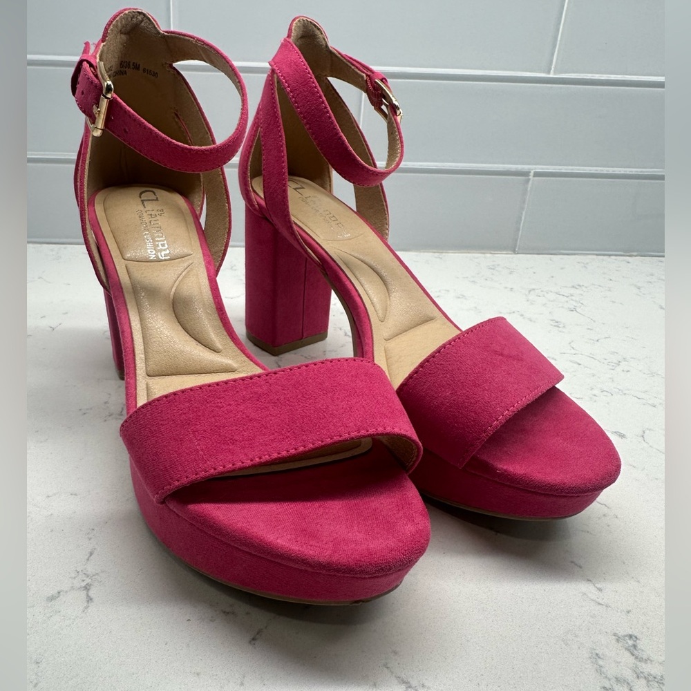 CL by Laundry Fuchsia Platform Sandals